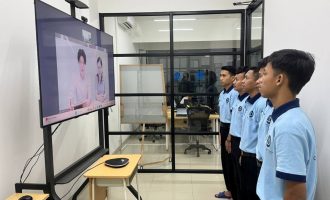 本日、チカランアカデミーインドネシアアカデミーにて実習生候補者のオンライン面接が行われました。